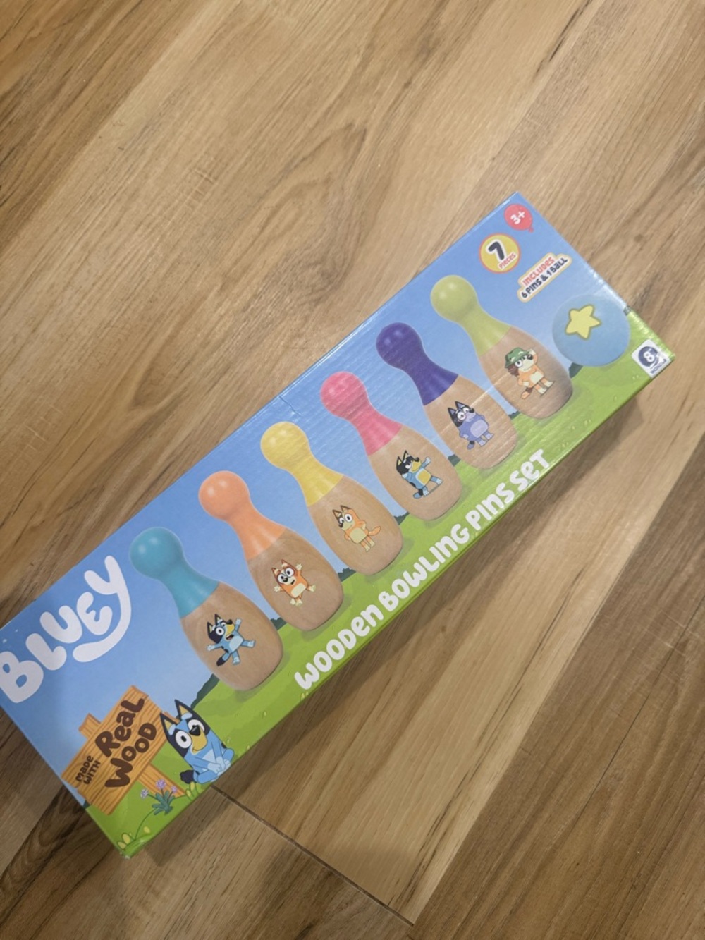 NWT Bluey Bowling Set Toy